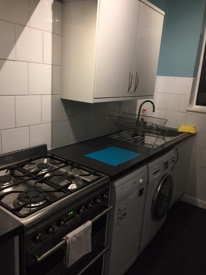 Marble Apartments Tooting House Лондон Екстер'єр фото