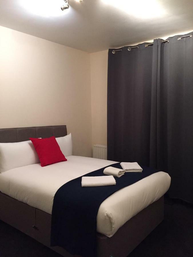 Marble Apartments Tooting House Лондон Екстер'єр фото