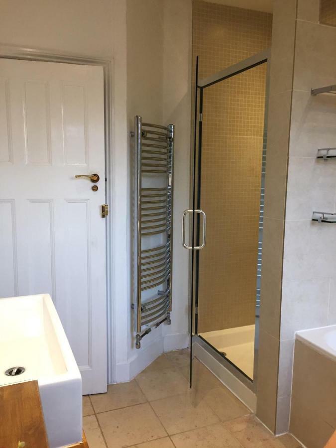 Marble Apartments Tooting House Лондон Екстер'єр фото
