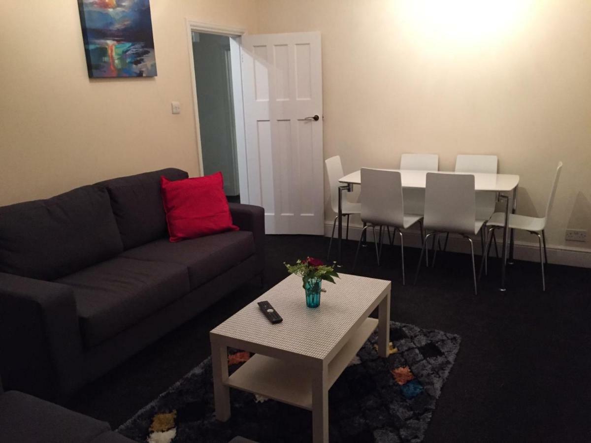 Marble Apartments Tooting House Лондон Екстер'єр фото