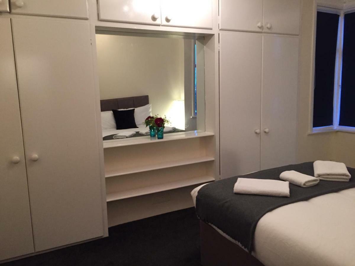 Marble Apartments Tooting House Лондон Екстер'єр фото