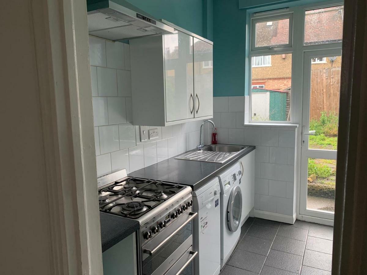 Marble Apartments Tooting House Лондон Екстер'єр фото