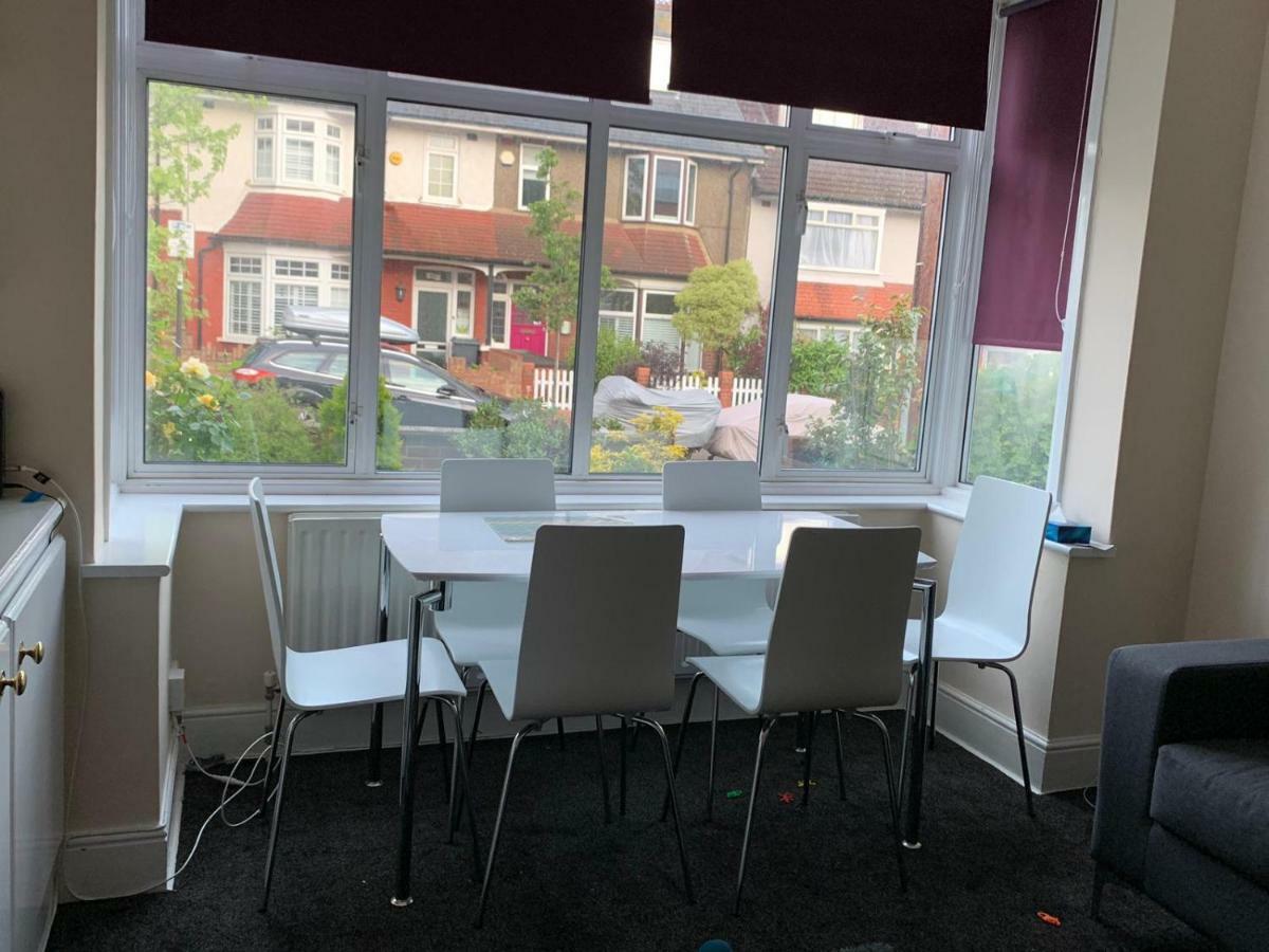 Marble Apartments Tooting House Лондон Екстер'єр фото